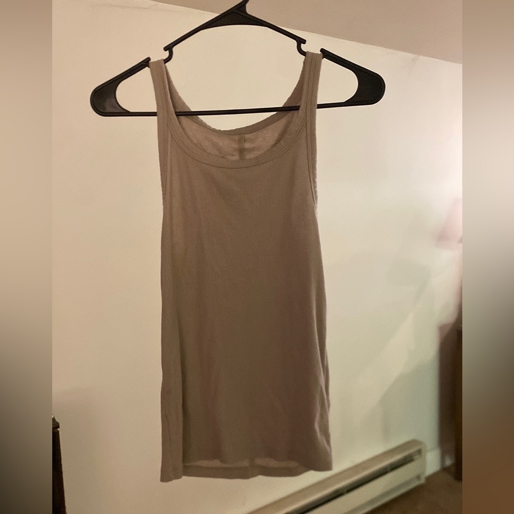 Tan tank top from Aerie. Large.